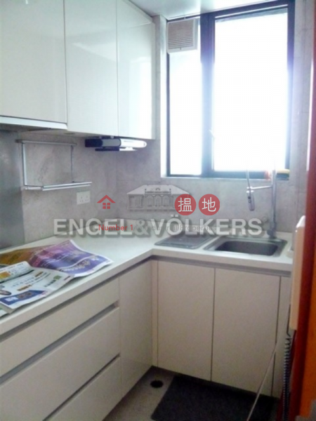 1 Bed Flat for Sale in Cyberport, Phase 6 Residence Bel-Air 貝沙灣6期 Sales Listings | Southern District (EVHK35446)