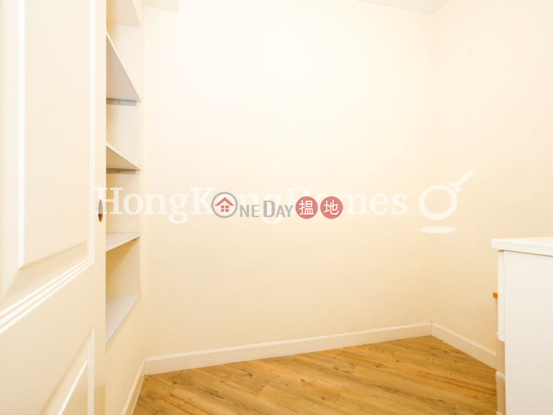 HK$ 28,000/ month | Tim Po Court, Central District 2 Bedroom Unit for Rent at Tim Po Court