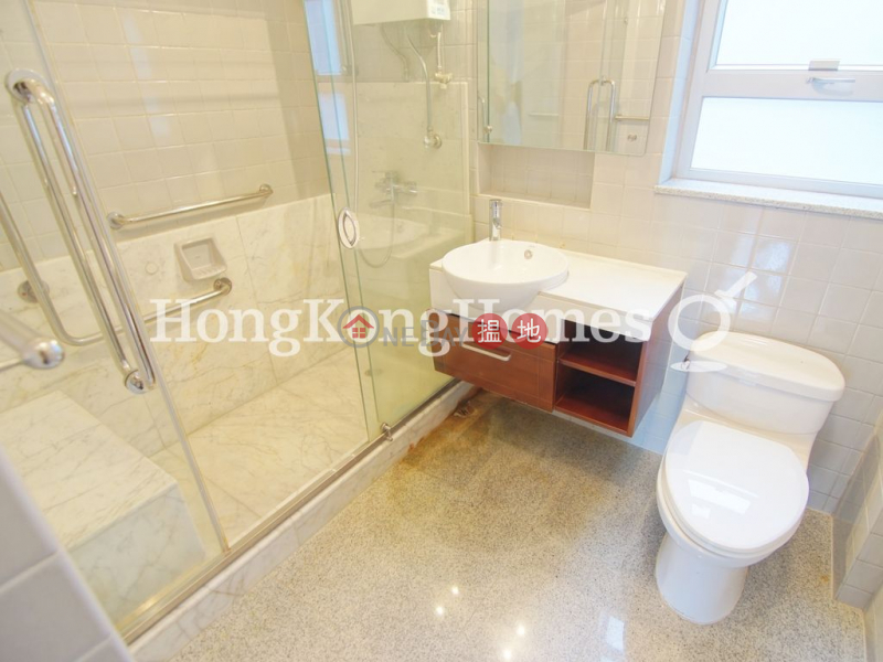 Property Search Hong Kong | OneDay | Residential Sales Listings | 3 Bedroom Family Unit at Emerald Court | For Sale