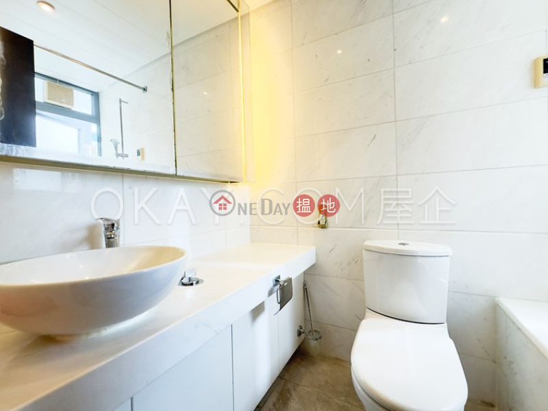 HK$ 38,500/ month | One Pacific Heights, Western District | Stylish 3 bedroom in Sheung Wan | Rental