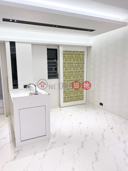 Property Search Hong Kong | OneDay | Residential Sales Listings | Popular 3 bedroom in Mid-levels West | For Sale