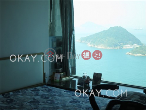 Elegant 3 bedroom on high floor with balcony | Rental | The Merton 泓都 _0