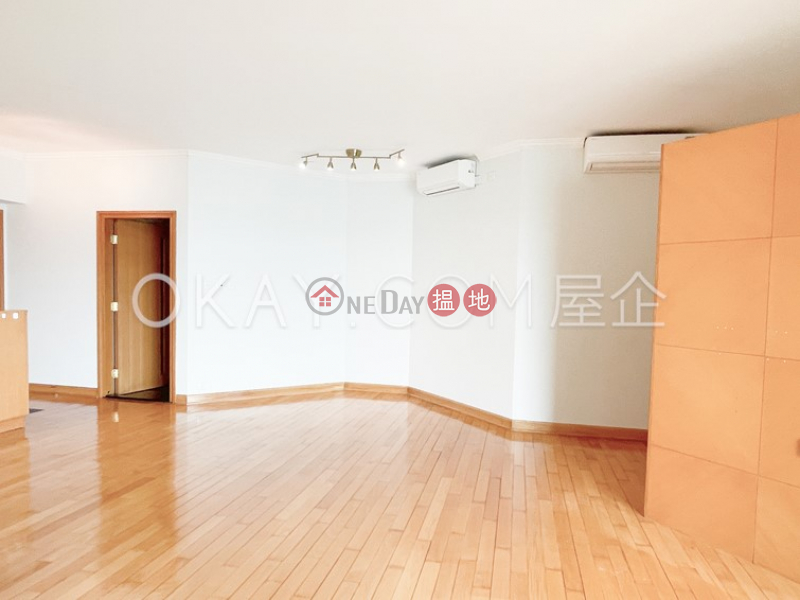 Stylish 3 bedroom on high floor with sea views | For Sale 89 Pok Fu Lam Road | Western District, Hong Kong Sales, HK$ 34M
