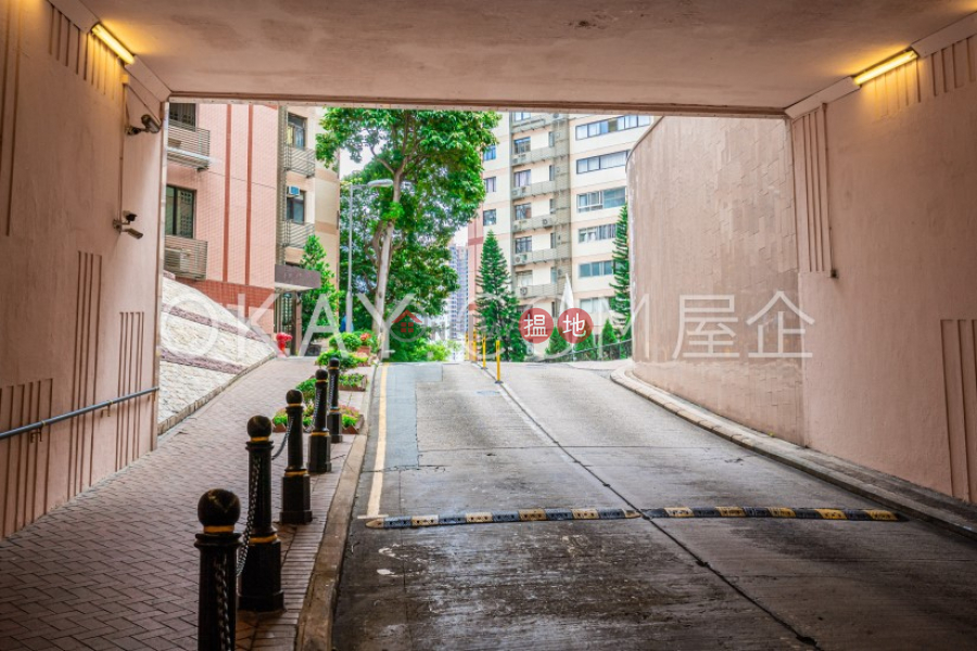 3房3廁,實用率高,極高層,連車位豪園出售單位1-25嘉寧徑 | 灣仔區香港-出售-HK$ 6,550萬