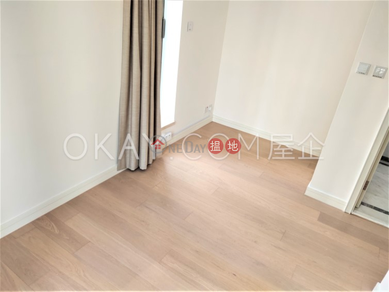 HK$ 22M | Kensington Hill | Western District Charming 3 bedroom with balcony | For Sale