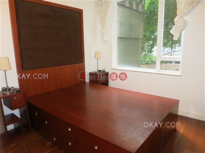 Intimate 2 bedroom in Mid-levels West | For Sale | All Fit Garden 百合苑 Sales Listings
