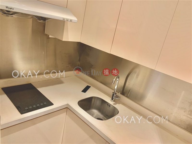 Convention Plaza Apartments, High Residential, Rental Listings, HK$ 31,000/ month