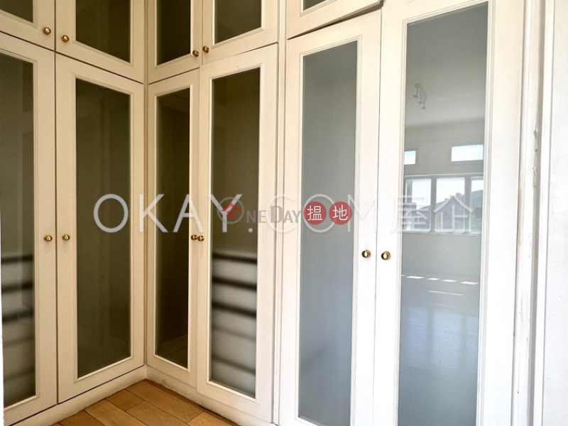 HK$ 135,000/ month 8 Deep Water Bay Road | Wan Chai District, Beautiful house with sea views, terrace & balcony | Rental