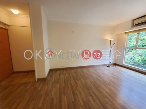 Generous 2 bedroom on high floor with parking | Rental | Mandarin Villa 文華新邨 _0