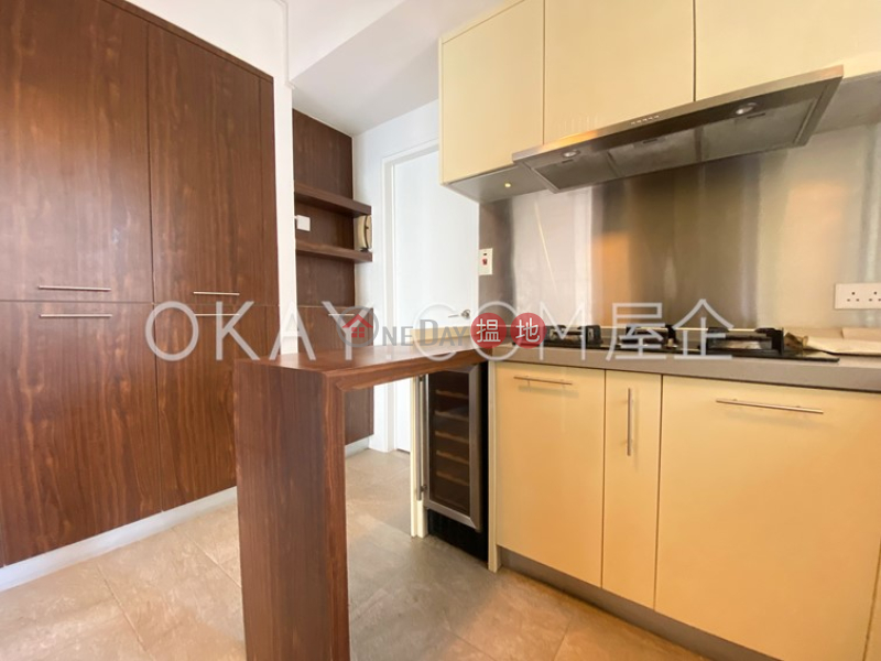 香港搵樓|租樓|二手盤|買樓| 搵地 | 住宅-出售樓盤|3房2廁,實用率高,連租約發售,連車位翠海別墅A座出售單位