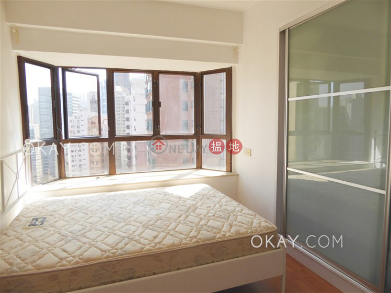 HK$ 34,000/ month, Corona Tower, Central District | Luxurious 3 bedroom on high floor | Rental