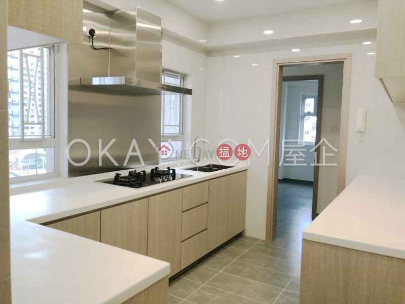 HK$ 65,000/ month | The Dahfuldy, Kowloon City | Tasteful 3 bedroom with balcony | Rental