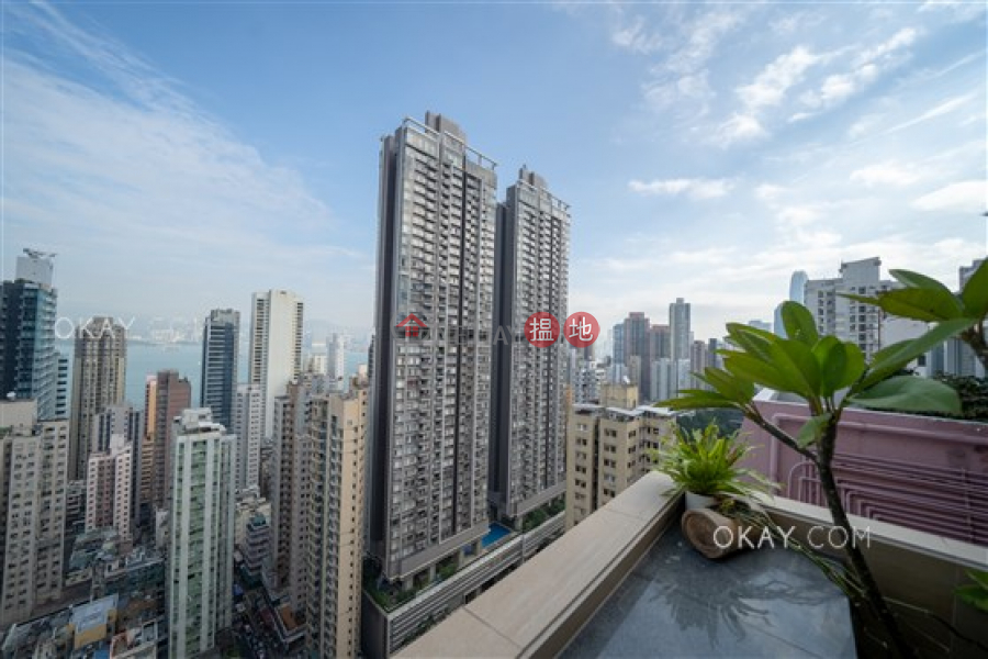 Property Search Hong Kong | OneDay | Residential | Sales Listings | Charming 1 bed on high floor with harbour views | For Sale