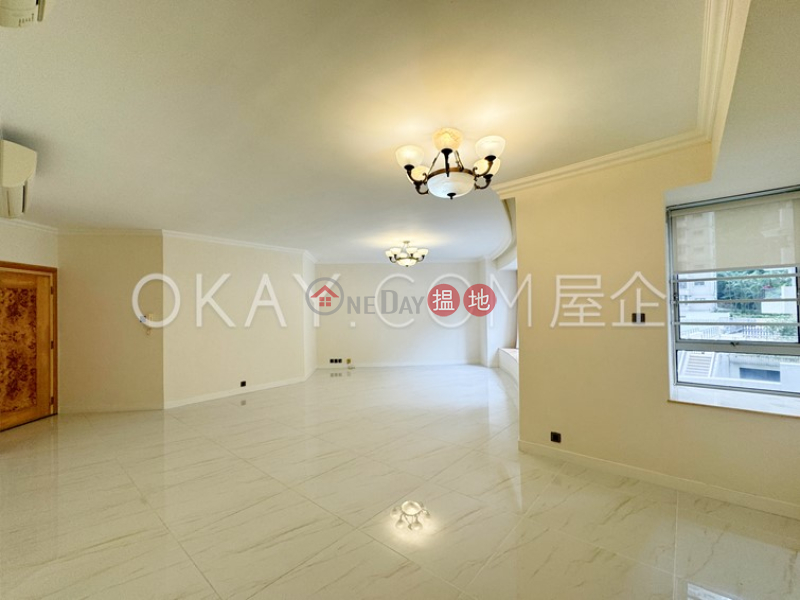 Property Search Hong Kong | OneDay | Residential Rental Listings Luxurious 3 bedroom with parking | Rental