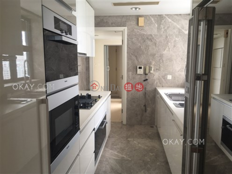 HK$ 55,000/ month, Phase 6 Residence Bel-Air | Southern District | Stylish 3 bedroom on high floor with balcony & parking | Rental