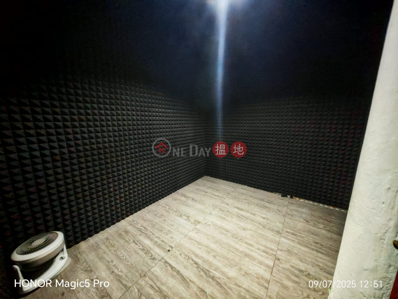 Property Search Hong Kong | OneDay | Industrial Rental Listings | BAND ROOM