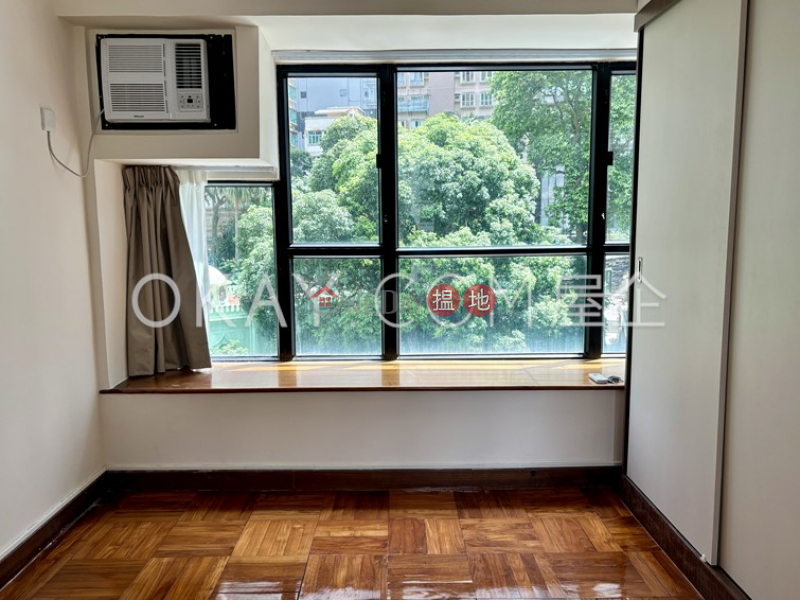 HK$ 33,000/ month | Scenic Rise, Western District Rare 2 bedroom in Mid-levels West | Rental