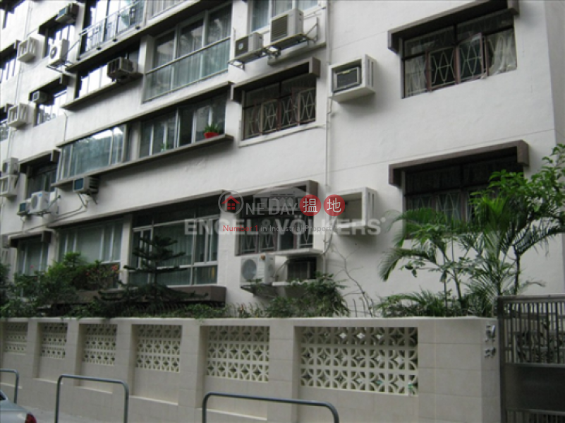 3 Bedroom Family Flat for Sale in Central Mid Levels | 54A-54D Conduit Road | Central District, Hong Kong | Sales HK$ 33.5M