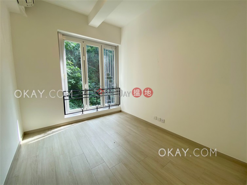HK$ 35,000/ month, The Hong Garden, Kowloon City Nicely kept 3 bedroom with balcony & parking | Rental