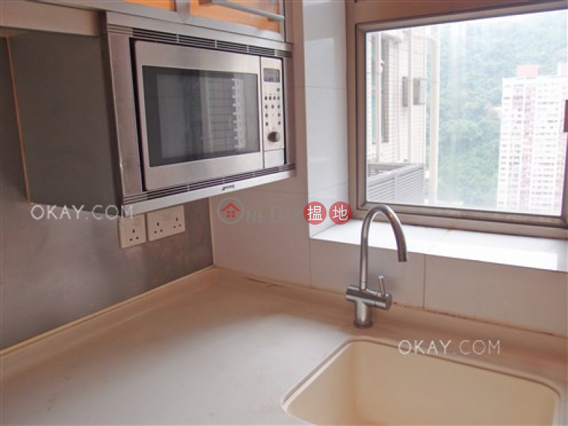 HK$ 27,000/ month The Zenith Phase 1, Block 2 Wan Chai District, Intimate 2 bedroom on high floor with balcony | Rental