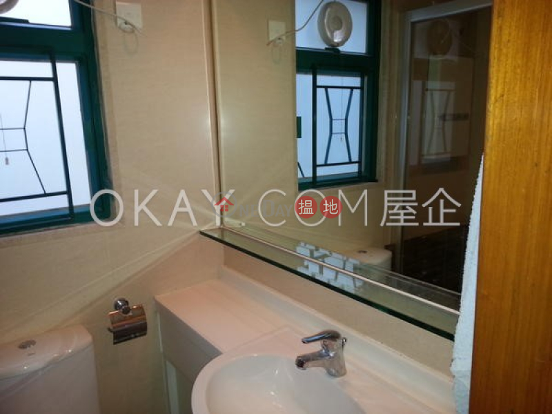 HK$ 9M The Grandeur | Wan Chai District Cozy 2 bedroom in Causeway Bay | For Sale