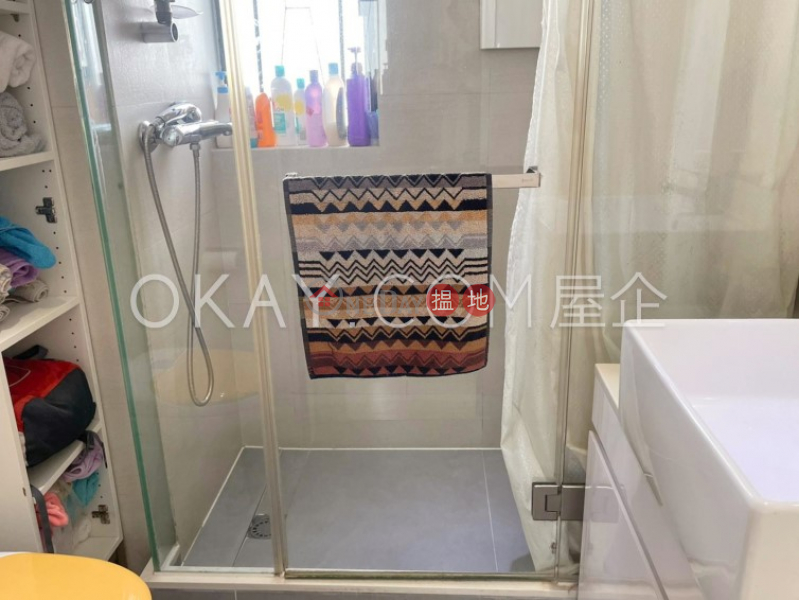 HK$ 12M Village Garden, Wan Chai District | Charming 3 bedroom in Happy Valley | For Sale