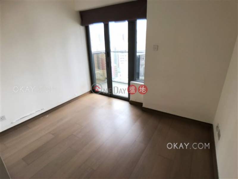 HK$ 32,000/ month, Centre Point, Central District, Elegant 2 bedroom with balcony | Rental