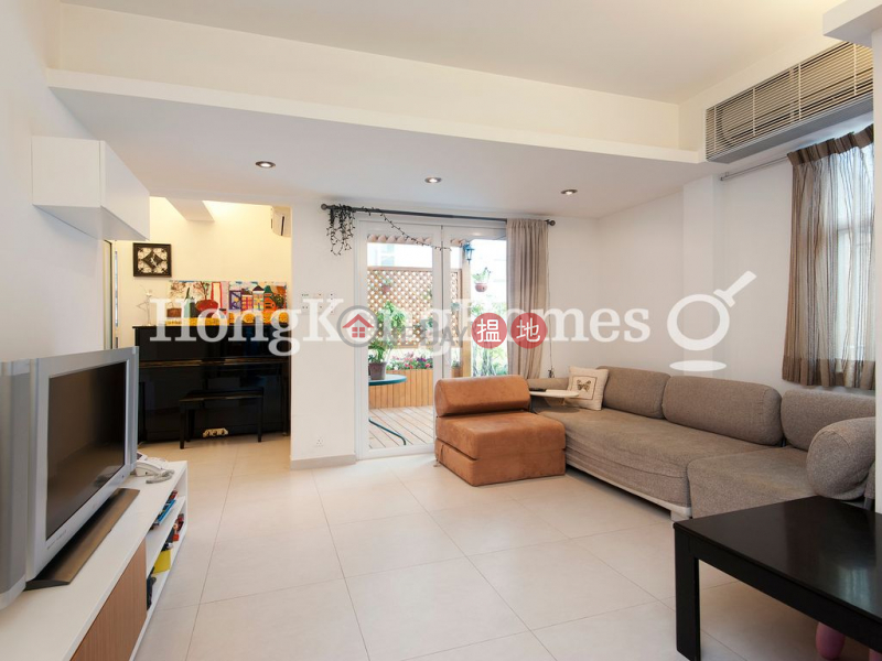 3 Bedroom Family Unit at Fine Mansion | For Sale 32-40 Village Road | Wan Chai District, Hong Kong Sales, HK$ 28M