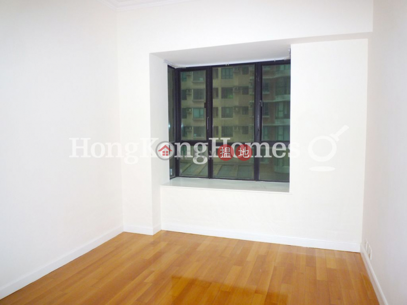 Property Search Hong Kong | OneDay | Residential | Rental Listings | 3 Bedroom Family Unit for Rent at Dynasty Court