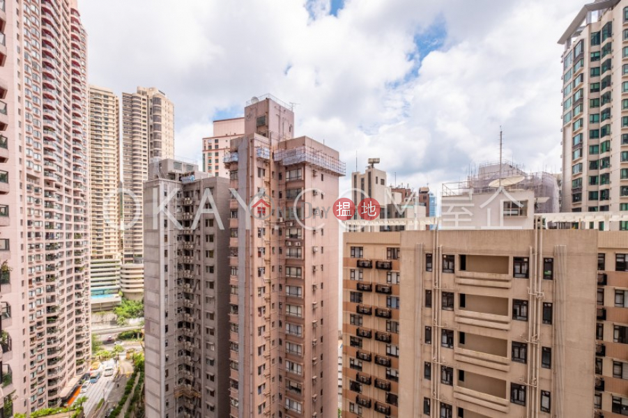 HK$ 125,000/ month, Estoril Court Block 3, Central District, Efficient 4 bedroom with balcony & parking | Rental