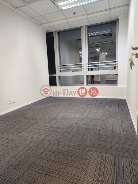 Tuen Mun Central Square, High Office / Commercial Property | Rental Listings | HK$ 33,800/ month