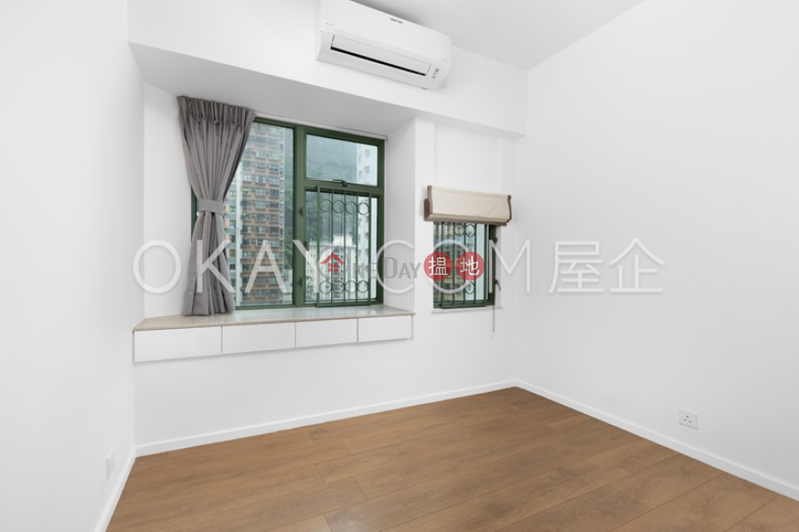 Property Search Hong Kong | OneDay | Residential | Sales Listings Charming 3 bedroom on high floor | For Sale