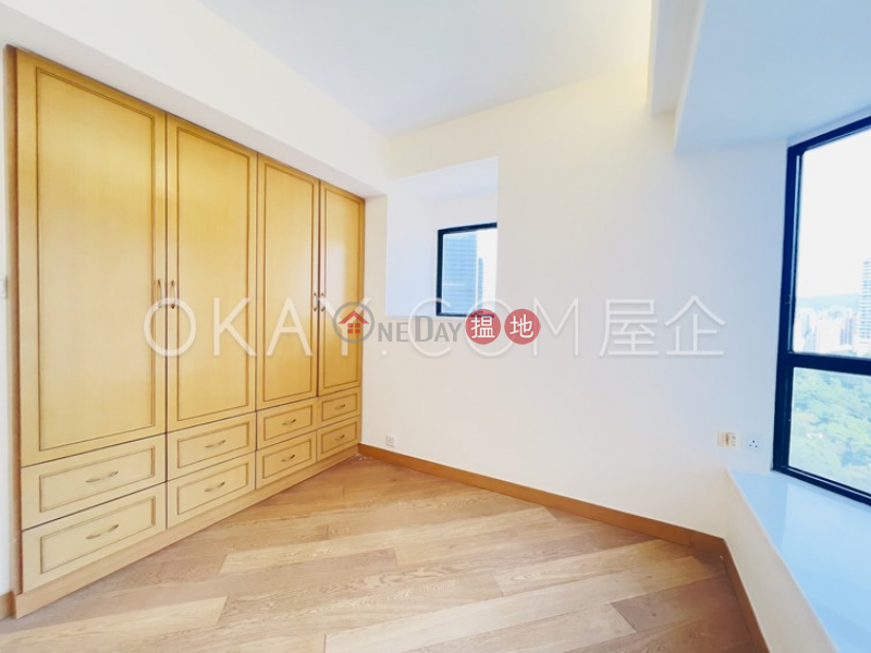 HK$ 62,000/ month The Royal Court, Central District | Beautiful 3 bedroom on high floor with sea views | Rental