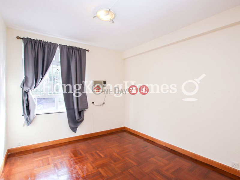HK$ 43,800/ month, 130-132 Green Lane Court, Wan Chai District | 3 Bedroom Family Unit for Rent at 130-132 Green Lane Court