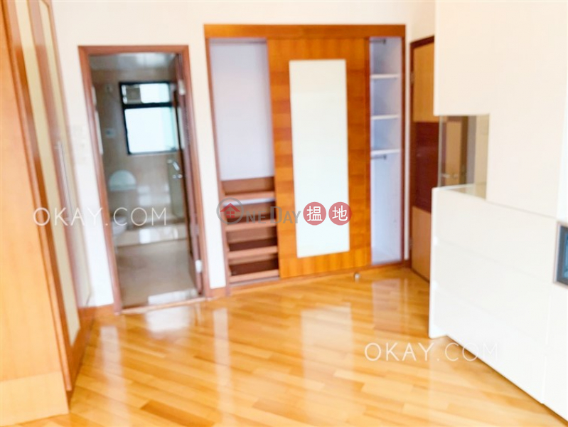 HK$ 57,000/ month The Grand Panorama, Western District, Unique 3 bedroom with balcony | Rental