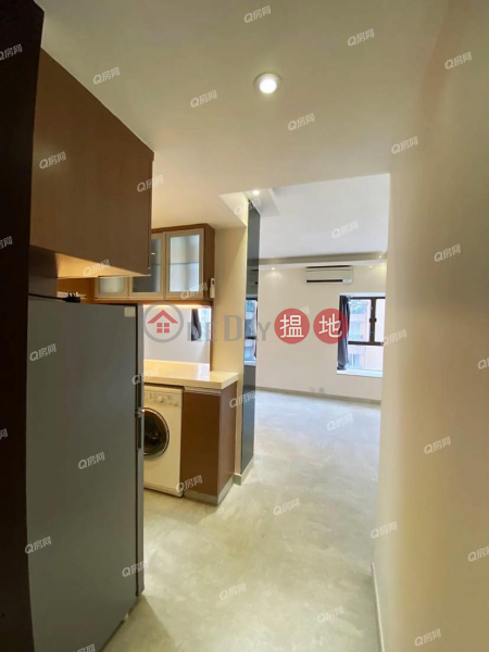 HK$ 6.8M, Ming\'s Court, Wan Chai District, Ming\'s Court | Mid Floor Flat for Sale