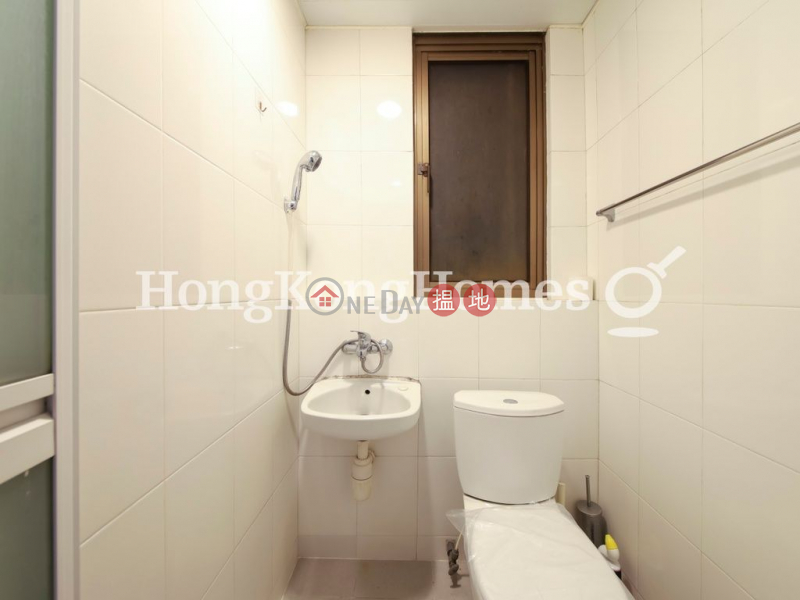 Property Search Hong Kong | OneDay | Residential Rental Listings | 3 Bedroom Family Unit for Rent at Parkview Rise Hong Kong Parkview