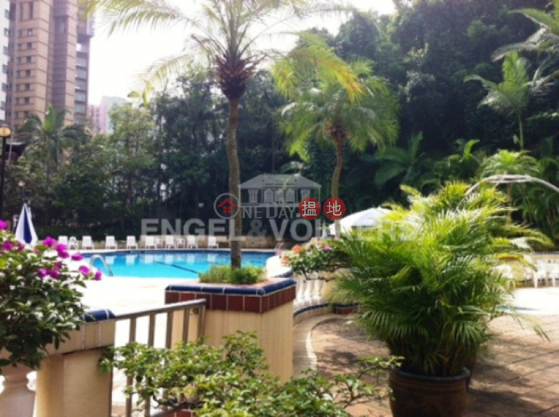 3 Bedroom Family Flat for Rent in Mid Levels West | Realty Gardens 聯邦花園 Rental Listings