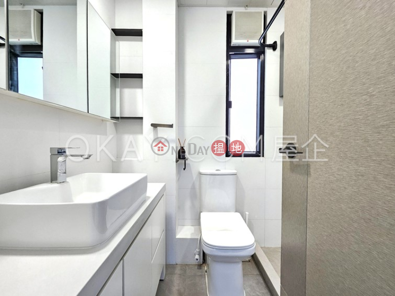 Charming 2 bedroom on high floor | Rental | Sung Lan Mansion 崇蘭大廈 Rental Listings