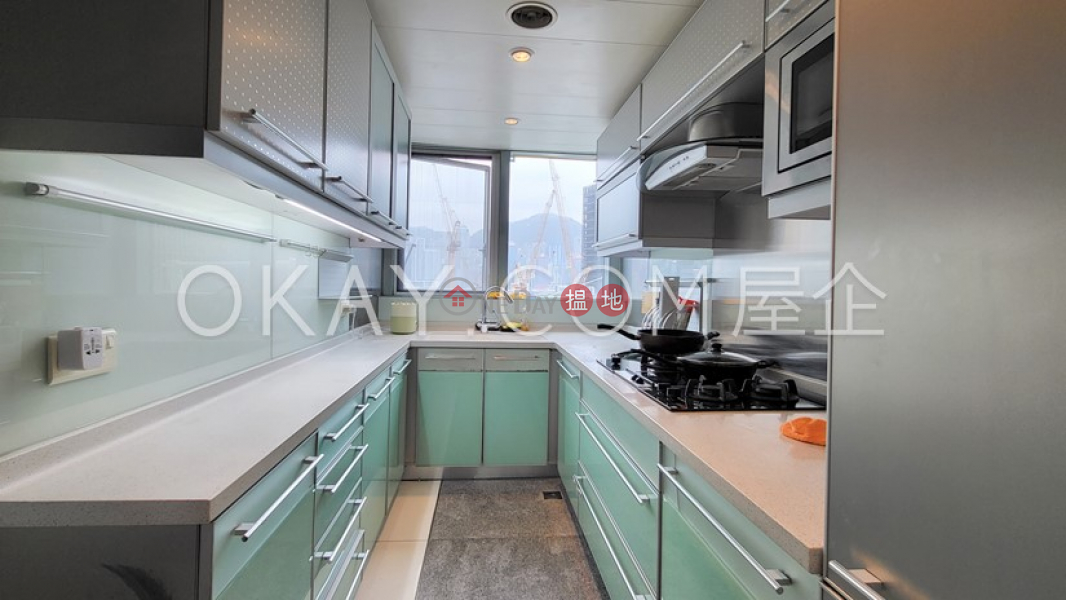 HK$ 35M | The Harbourside Tower 3, Yau Tsim Mong | Exquisite 3 bedroom with harbour views | For Sale