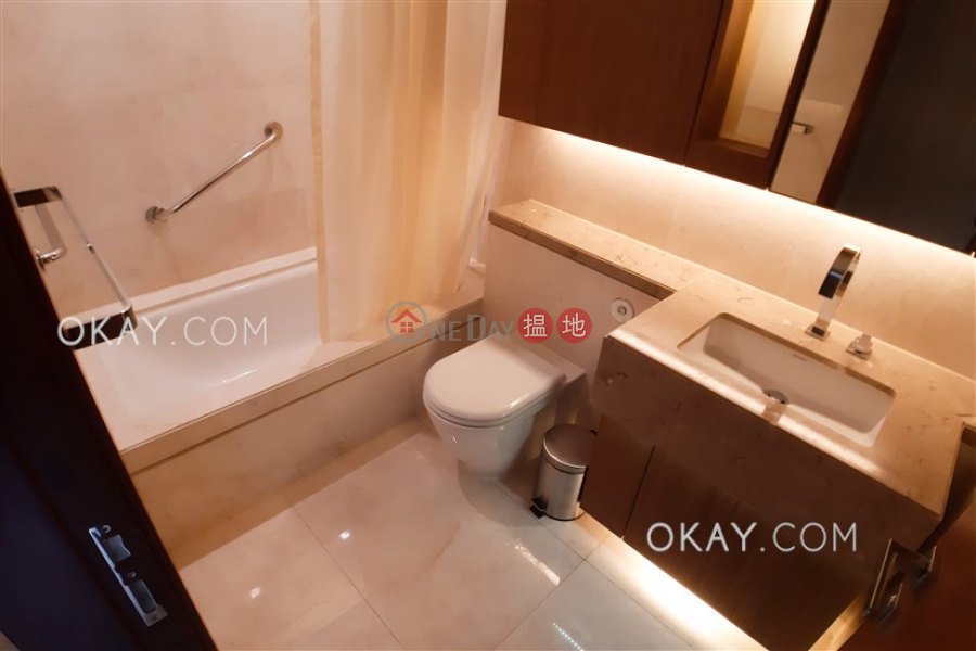 HK$ 79,000/ month, The Altitude, Wan Chai District, Stylish 3 bedroom on high floor with parking | Rental