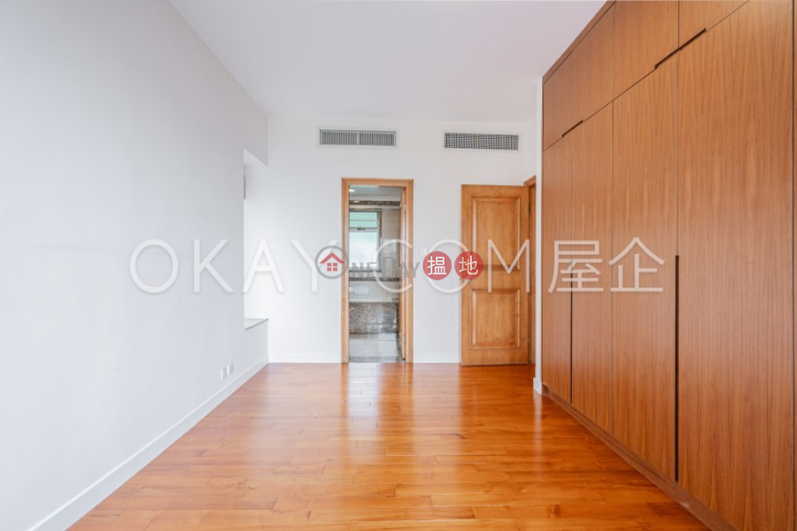 Exquisite 3 bedroom on high floor with parking | Rental | Valverde 蔚皇居 Rental Listings