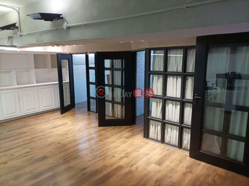 Po Lung Centre Very High 9xx Unit | Industrial Rental Listings HK$ 12,000/ month