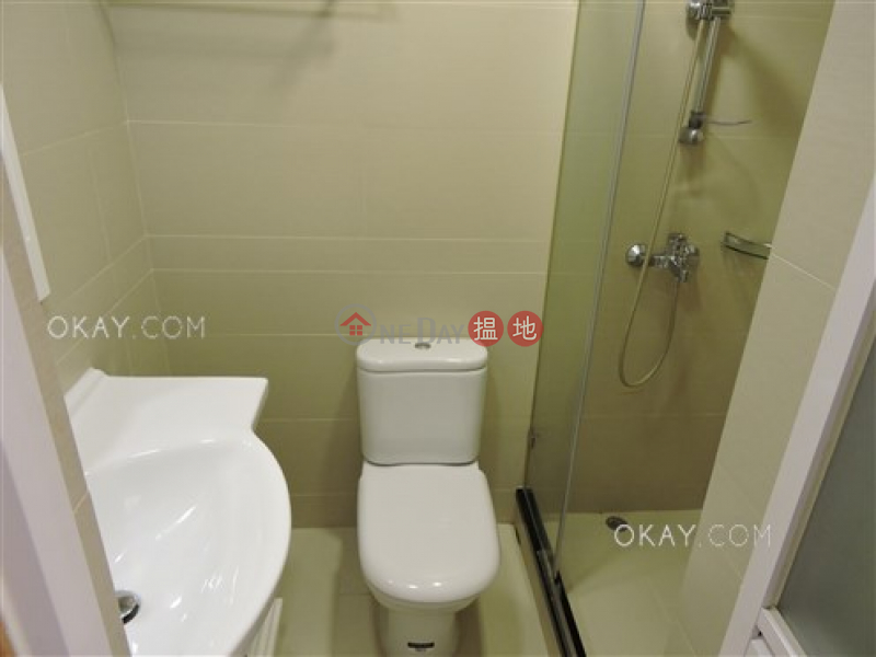 Nicely kept 3 bedroom with terrace & balcony | Rental | 6A-6B Seymour Road | Western District, Hong Kong, Rental, HK$ 36,000/ month
