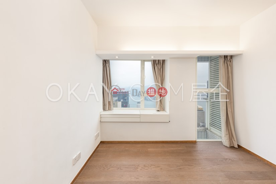 Beautiful 3 bedroom on high floor with balcony | For Sale | Centrestage 聚賢居 Sales Listings