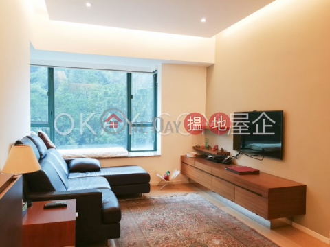 Stylish 2 bedroom with parking | Rental, Hillsborough Court 曉峰閣 | Central District (OKAY-R8022)_0
