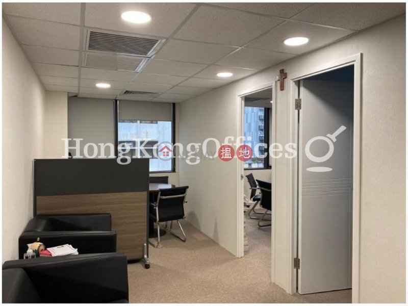 Office Unit for Rent at Queen\'s Centre, Queen\'s Centre 帝后商業中心 Rental Listings | Wan Chai District (HKO-39865-AKHR)