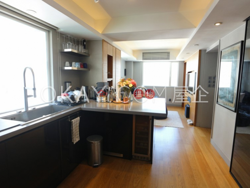 Lovely 2 bedroom in Mid-levels West | Rental | 43-45 Caine Road | Central District | Hong Kong Rental HK$ 36,000/ month