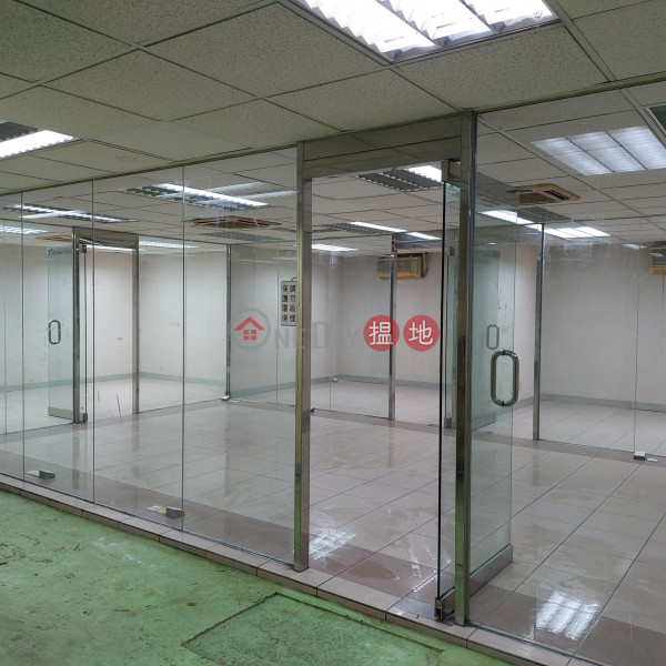 Property Search Hong Kong | OneDay | Industrial, Rental Listings Kwai Chung Tung Chun Industrial Building: Both warehouse and office decoration. Convinent for storing goods.