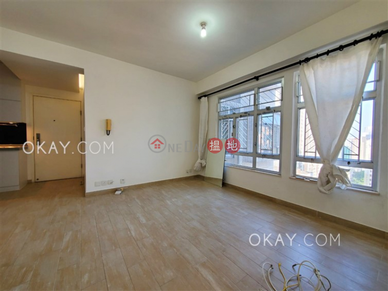 Charming 2 bedroom on high floor | For Sale | Yee Fung Court 怡豐閣 Sales Listings